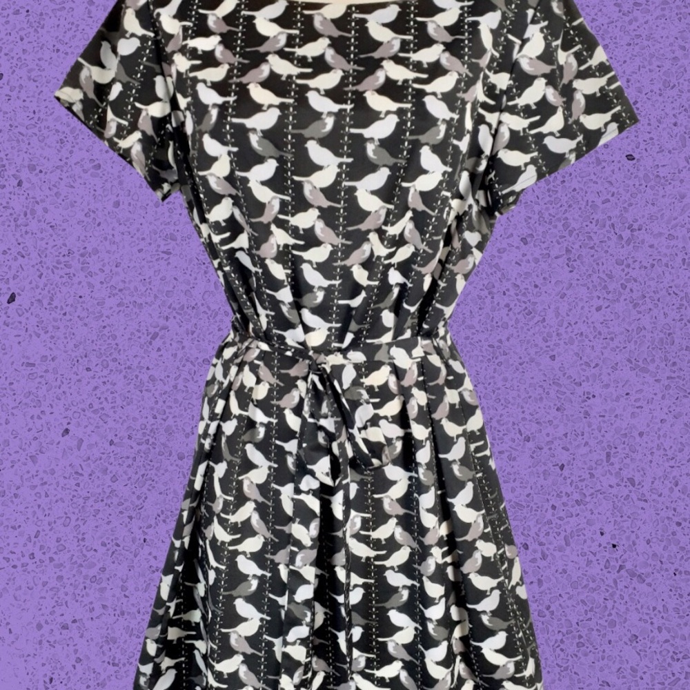 Bird Pattern Dress ππ¦π€ - Picture 3 of 12